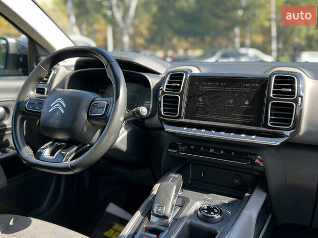 Чорний Сітроен C5 Aircross, об'ємом двигуна 2 л та пробігом 140 тис. км за 22650 $, фото 11 на Automoto.ua