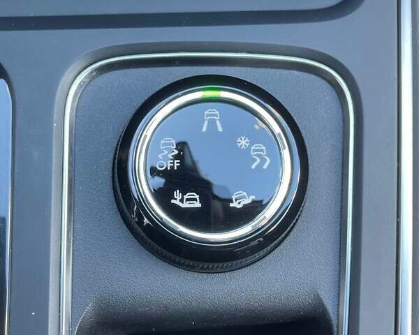 Черный Ситроен C5 Aircross, объемом двигателя 2 л и пробегом 65 тыс. км за 23300 $, фото 49 на Automoto.ua