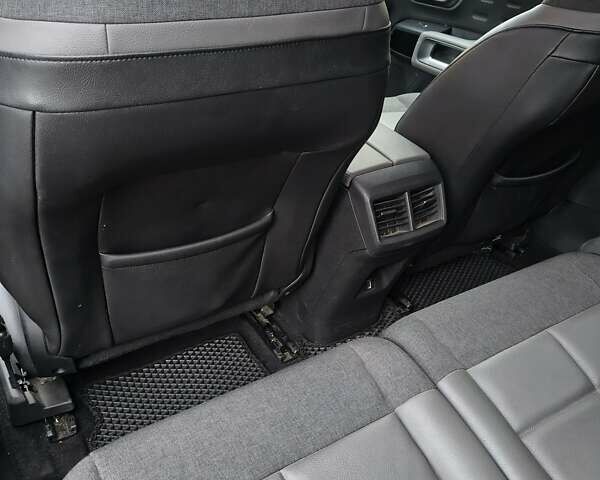 Черный Ситроен C5 Aircross, объемом двигателя 2 л и пробегом 130 тыс. км за 21800 $, фото 19 на Automoto.ua