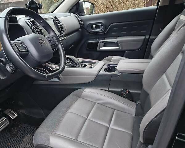 Черный Ситроен C5 Aircross, объемом двигателя 2 л и пробегом 130 тыс. км за 21800 $, фото 12 на Automoto.ua