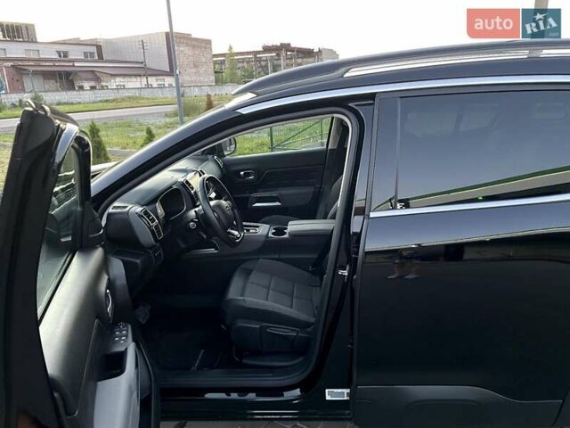 Черный Ситроен C5 Aircross, объемом двигателя 1.6 л и пробегом 73 тыс. км за 28453 $, фото 34 на Automoto.ua