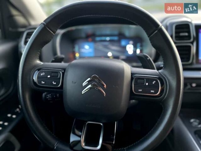 Черный Ситроен C5 Aircross, объемом двигателя 1.6 л и пробегом 73 тыс. км за 28453 $, фото 15 на Automoto.ua