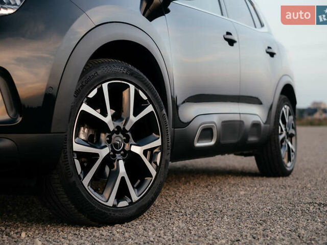 Черный Ситроен C5 Aircross, объемом двигателя 1.5 л и пробегом 155 тыс. км за 19900 $, фото 5 на Automoto.ua
