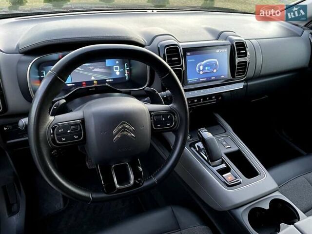 Черный Ситроен C5 Aircross, объемом двигателя 1.6 л и пробегом 73 тыс. км за 28453 $, фото 33 на Automoto.ua