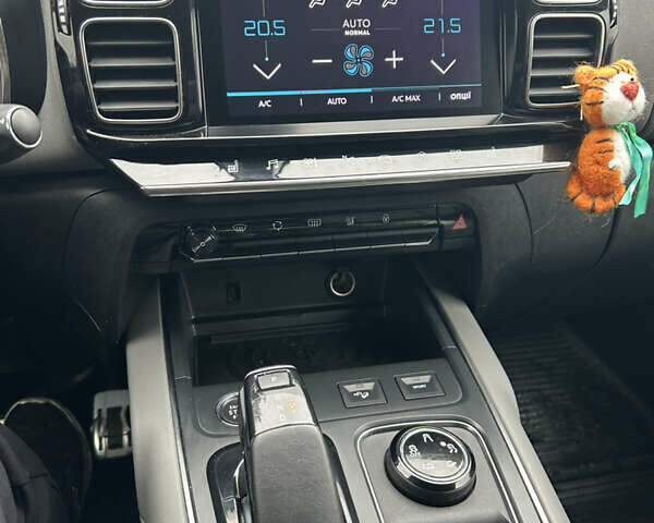 Черный Ситроен C5 Aircross, объемом двигателя 2 л и пробегом 67 тыс. км за 24761 $, фото 12 на Automoto.ua