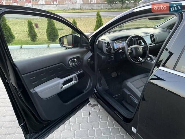 Черный Ситроен C5 Aircross, объемом двигателя 1.6 л и пробегом 73 тыс. км за 28453 $, фото 35 на Automoto.ua