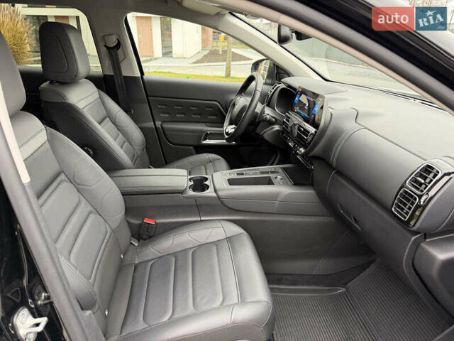 Черный Ситроен C5 Aircross, объемом двигателя 2 л и пробегом 64 тыс. км за 29900 $, фото 47 на Automoto.ua