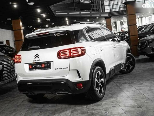 Ситроен C5 Aircross, объемом двигателя 2 л и пробегом 107 тыс. км за 21200 $, фото 2 на Automoto.ua
