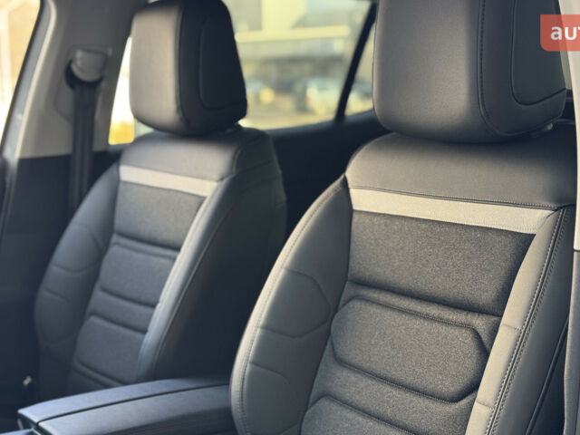 Сітроен C5 Aircross, об'ємом двигуна 1.5 л та пробігом 0 тис. км за 29219 $, фото 15 на Automoto.ua