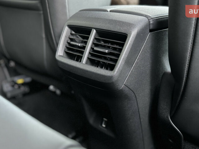 Сітроен C5 Aircross, об'ємом двигуна 1.5 л та пробігом 0 тис. км за 29560 $, фото 29 на Automoto.ua