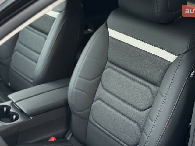 Сітроен C5 Aircross, об'ємом двигуна 1.5 л та пробігом 0 тис. км за 29560 $, фото 17 на Automoto.ua