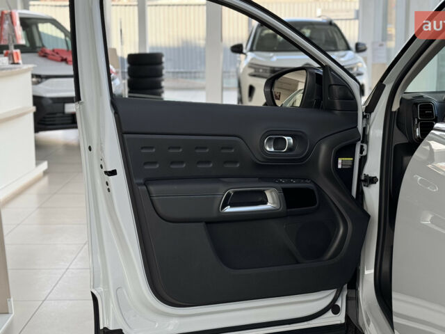 Сітроен C5 Aircross, об'ємом двигуна 1.5 л та пробігом 0 тис. км за 29566 $, фото 5 на Automoto.ua