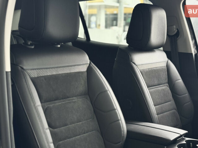 Сітроен C5 Aircross, об'ємом двигуна 1.5 л та пробігом 0 тис. км за 32980 $, фото 24 на Automoto.ua