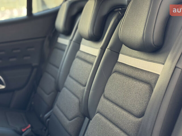 Сітроен C5 Aircross, об'ємом двигуна 1.5 л та пробігом 0 тис. км за 29566 $, фото 24 на Automoto.ua