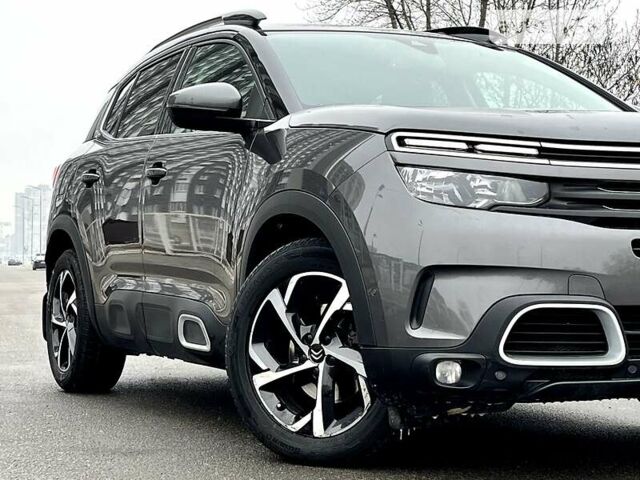 Серый Ситроен C5 Aircross, объемом двигателя 2 л и пробегом 30 тыс. км за 23500 $, фото 36 на Automoto.ua