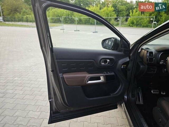 Серый Ситроен C5 Aircross, объемом двигателя 2 л и пробегом 178 тыс. км за 24300 $, фото 17 на Automoto.ua