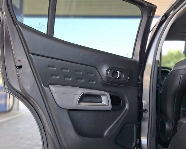 Сірий Сітроен C5 Aircross, об'ємом двигуна 1.5 л та пробігом 58 тис. км за 24999 $, фото 8 на Automoto.ua
