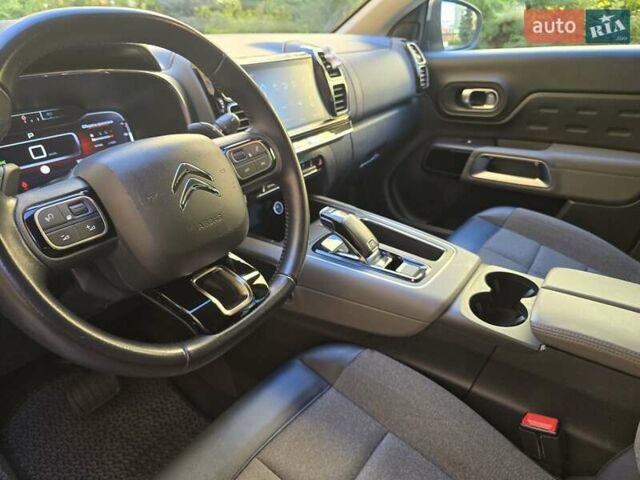 Серый Ситроен C5 Aircross, объемом двигателя 1.5 л и пробегом 192 тыс. км за 17200 $, фото 5 на Automoto.ua