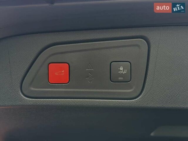 Серый Ситроен C5 Aircross, объемом двигателя 1.5 л и пробегом 59 тыс. км за 24500 $, фото 25 на Automoto.ua