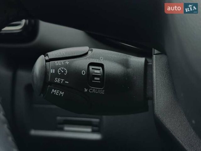 Серый Ситроен C5 Aircross, объемом двигателя 1.5 л и пробегом 59 тыс. км за 24500 $, фото 48 на Automoto.ua