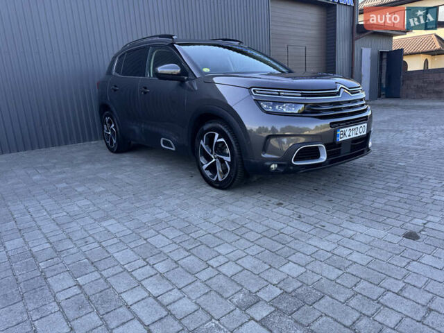 Серый Ситроен C5 Aircross, объемом двигателя 2 л и пробегом 181 тыс. км за 22400 $, фото 2 на Automoto.ua