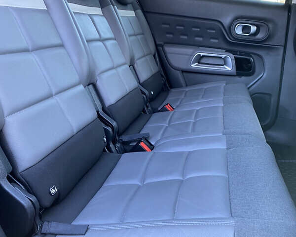 Серый Ситроен C5 Aircross, объемом двигателя 2 л и пробегом 190 тыс. км за 20500 $, фото 52 на Automoto.ua