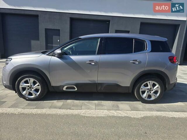 Серый Ситроен C5 Aircross, объемом двигателя 1.5 л и пробегом 192 тыс. км за 17200 $, фото 1 на Automoto.ua