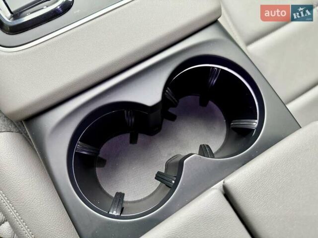 Серый Ситроен C5 Aircross, объемом двигателя 2 л и пробегом 40 тыс. км за 23900 $, фото 38 на Automoto.ua