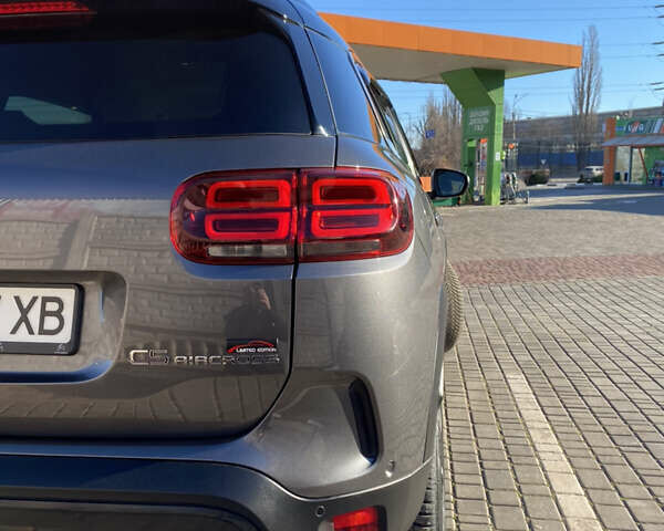 Серый Ситроен C5 Aircross, объемом двигателя 2 л и пробегом 190 тыс. км за 20500 $, фото 19 на Automoto.ua