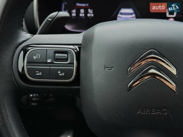 Серый Ситроен C5 Aircross, объемом двигателя 1.5 л и пробегом 59 тыс. км за 24500 $, фото 46 на Automoto.ua