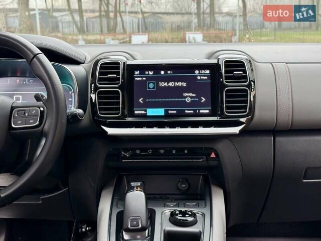 Серый Ситроен C5 Aircross, объемом двигателя 2 л и пробегом 40 тыс. км за 23900 $, фото 28 на Automoto.ua