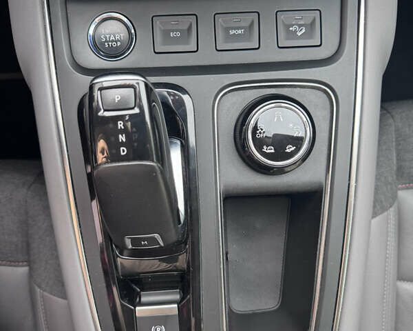Серый Ситроен C5 Aircross, объемом двигателя 1.5 л и пробегом 175 тыс. км за 19900 $, фото 12 на Automoto.ua