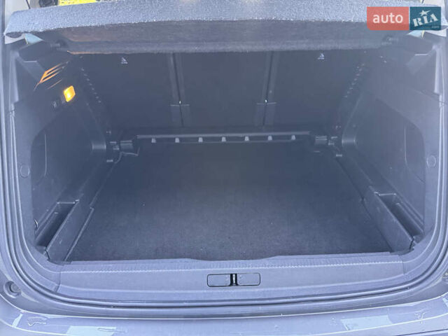 Серый Ситроен C5 Aircross, объемом двигателя 2 л и пробегом 181 тыс. км за 22400 $, фото 15 на Automoto.ua