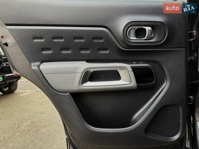 Серый Ситроен C5 Aircross, объемом двигателя 1.5 л и пробегом 59 тыс. км за 24500 $, фото 28 на Automoto.ua