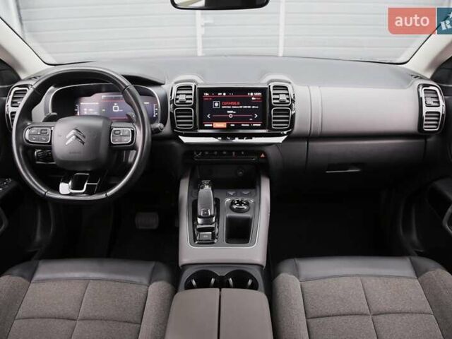 Сірий Сітроен C5 Aircross, об'ємом двигуна 2 л та пробігом 147 тис. км за 21000 $, фото 13 на Automoto.ua