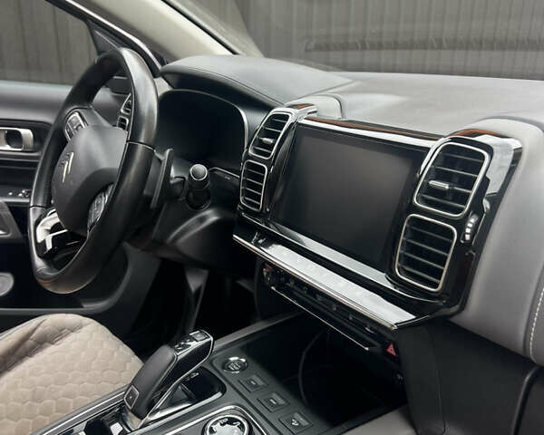 Сірий Сітроен C5 Aircross, об'ємом двигуна 1.5 л та пробігом 65 тис. км за 21000 $, фото 9 на Automoto.ua