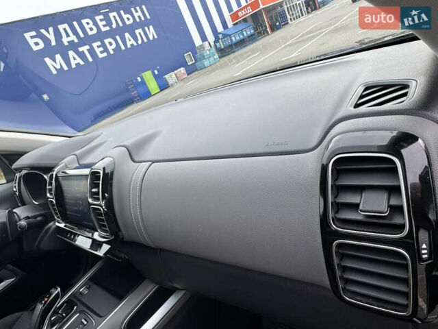 Серый Ситроен C5 Aircross, объемом двигателя 1.6 л и пробегом 82 тыс. км за 20700 $, фото 26 на Automoto.ua