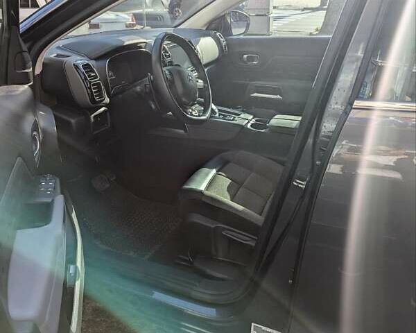 Серый Ситроен C5 Aircross, объемом двигателя 1.5 л и пробегом 141 тыс. км за 22500 $, фото 10 на Automoto.ua