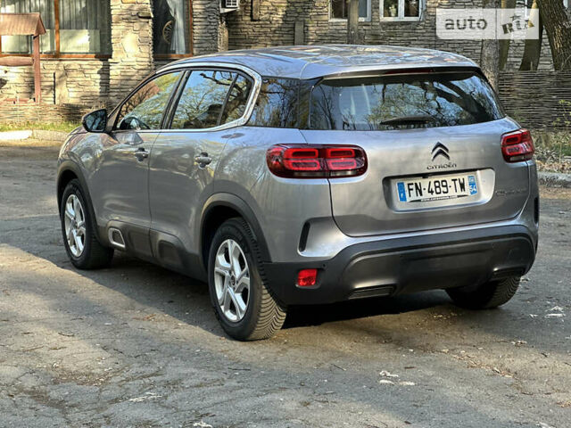 Сірий Сітроен C5 Aircross, об'ємом двигуна 1.5 л та пробігом 145 тис. км за 22990 $, фото 9 на Automoto.ua