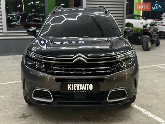 Серый Ситроен C5 Aircross, объемом двигателя 2 л и пробегом 81 тыс. км за 22500 $, фото 1 на Automoto.ua
