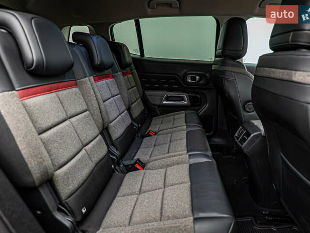 Сірий Сітроен C5 Aircross, об'ємом двигуна 1.5 л та пробігом 57 тис. км за 23584 $, фото 11 на Automoto.ua