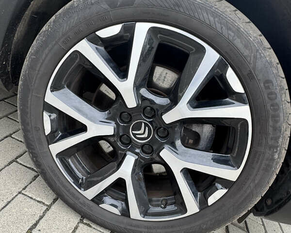 Серый Ситроен C5 Aircross, объемом двигателя 1.6 л и пробегом 82 тыс. км за 20700 $, фото 27 на Automoto.ua