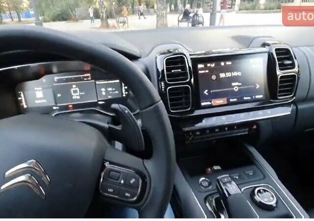 Серый Ситроен C5 Aircross, объемом двигателя 1.6 л и пробегом 22 тыс. км за 22900 $, фото 2 на Automoto.ua