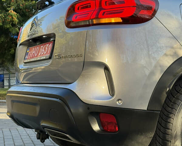 Серый Ситроен C5 Aircross, объемом двигателя 1.6 л и пробегом 188 тыс. км за 22600 $, фото 27 на Automoto.ua