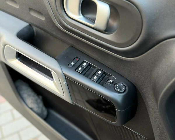 Серый Ситроен C5 Aircross, объемом двигателя 1.6 л и пробегом 188 тыс. км за 23000 $, фото 97 на Automoto.ua