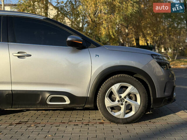Серый Ситроен C5 Aircross, объемом двигателя 1.6 л и пробегом 188 тыс. км за 22600 $, фото 42 на Automoto.ua