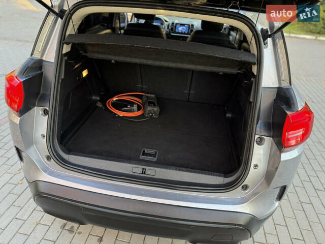 Серый Ситроен C5 Aircross, объемом двигателя 1.6 л и пробегом 188 тыс. км за 22600 $, фото 80 на Automoto.ua