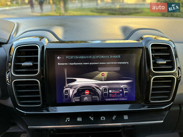 Серый Ситроен C5 Aircross, объемом двигателя 1.6 л и пробегом 188 тыс. км за 23000 $, фото 81 на Automoto.ua