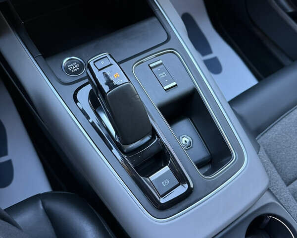 Серый Ситроен C5 Aircross, объемом двигателя 1.6 л и пробегом 188 тыс. км за 22600 $, фото 79 на Automoto.ua