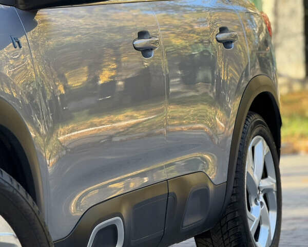 Серый Ситроен C5 Aircross, объемом двигателя 1.6 л и пробегом 188 тыс. км за 22600 $, фото 5 на Automoto.ua